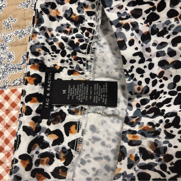 🐆Leopard Print Pants 🐆 - Picture 5 of 10